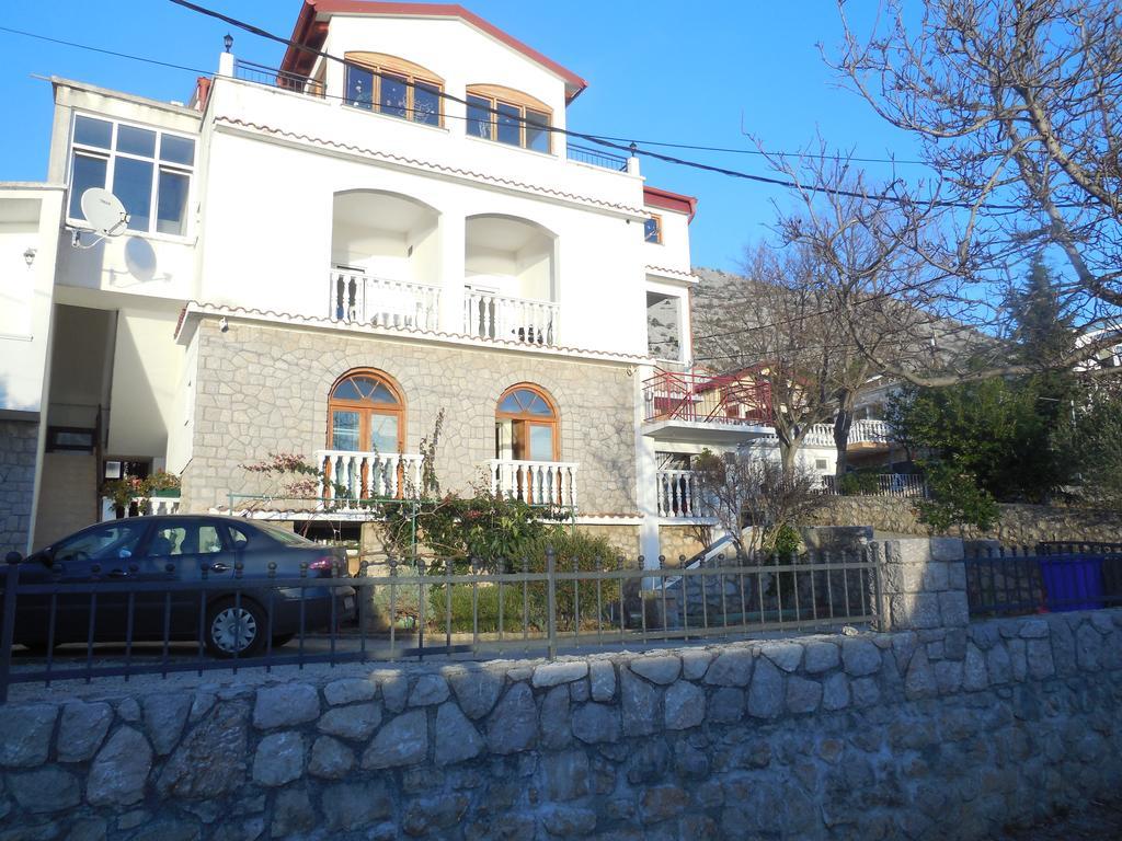 Apartments Veni Up Starigrad Paklenica Buitenkant foto