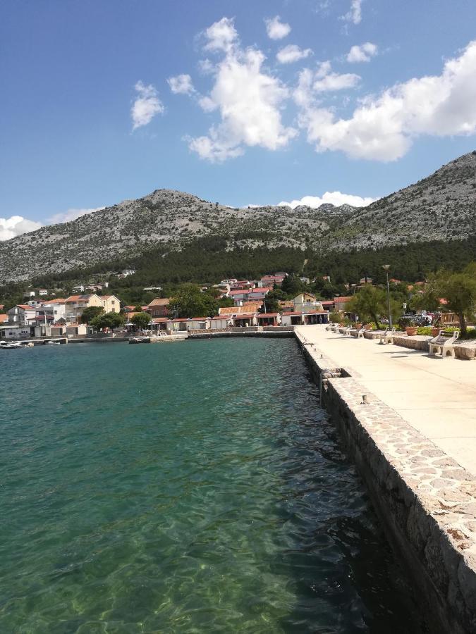 Apartments Veni Up Starigrad Paklenica Buitenkant foto